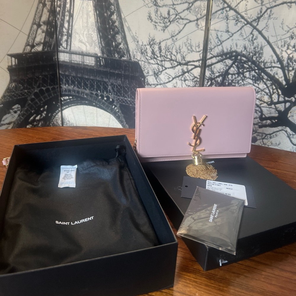 ⛔️SOLD⛔️ Authentic YSL Kate Tassel WOC